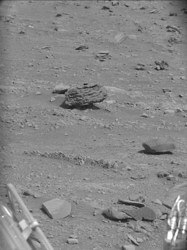Sol 4249: Mast Camera (Mastcam)