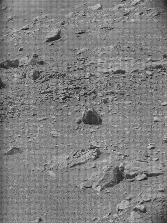 Sol 4249: Mast Camera (Mastcam)