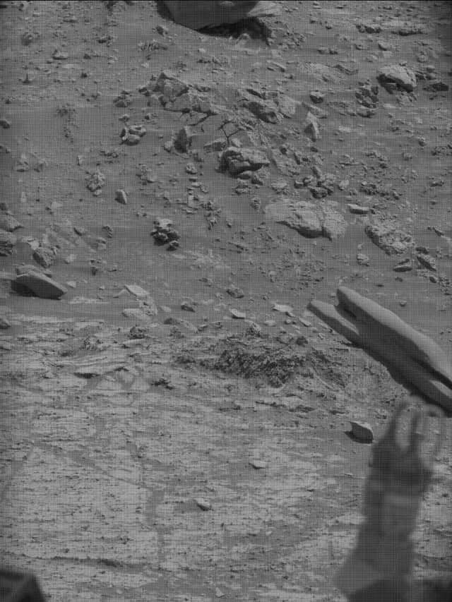 Sol 4249: Mast Camera (Mastcam)