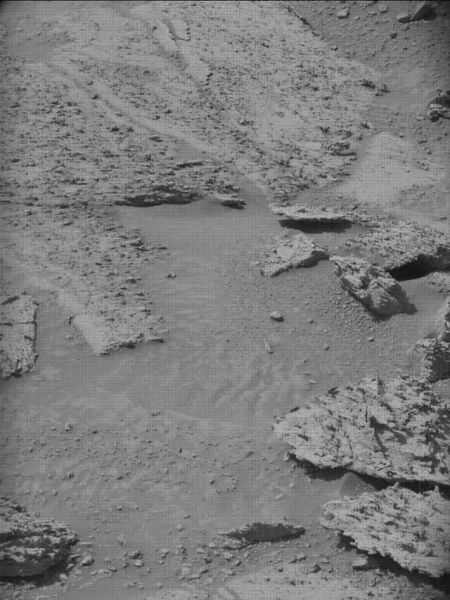 Sol 4249: Mast Camera (Mastcam)