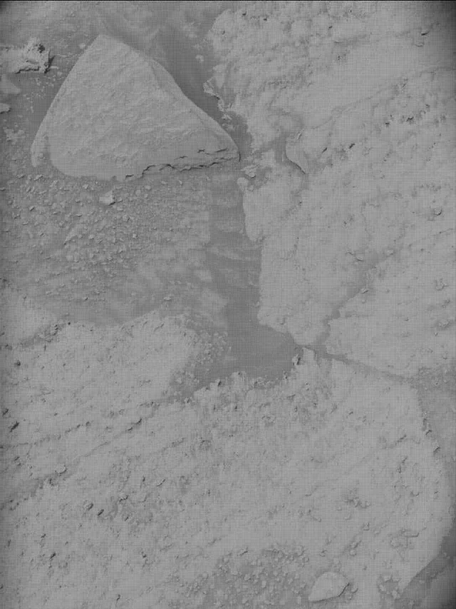 Sol 4249: Mast Camera (Mastcam)