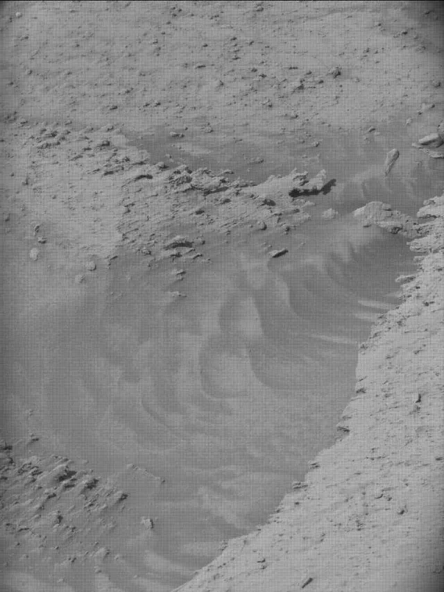 Sol 4249: Mast Camera (Mastcam)