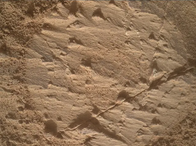 Sol 4250: Mars Hand Lens Imager (MAHLI)