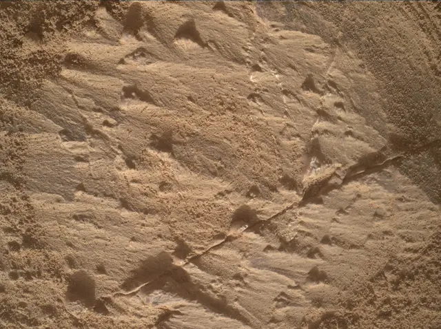 Sol 4250: Mars Hand Lens Imager (MAHLI)
