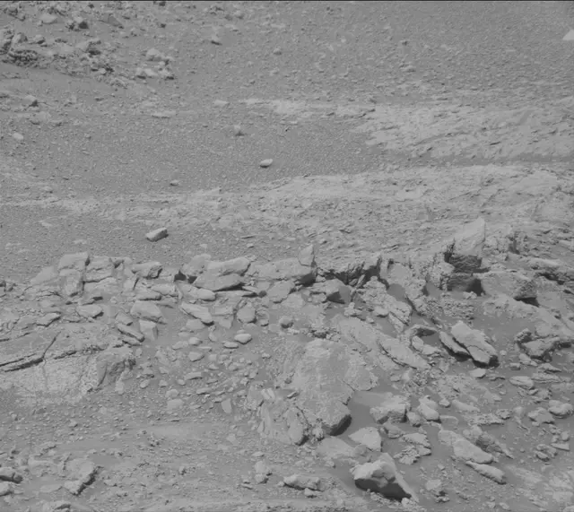 Sol 4251: Mast Camera (Mastcam)