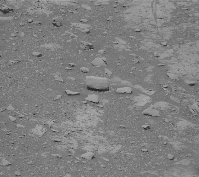 Sol 4251: Mast Camera (Mastcam)