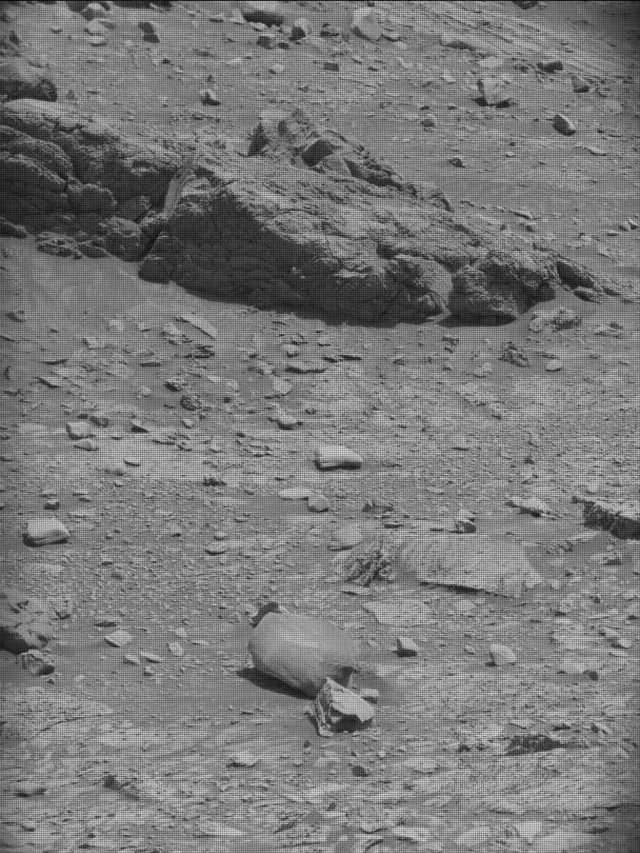 Sol 4253: Mast Camera (Mastcam)