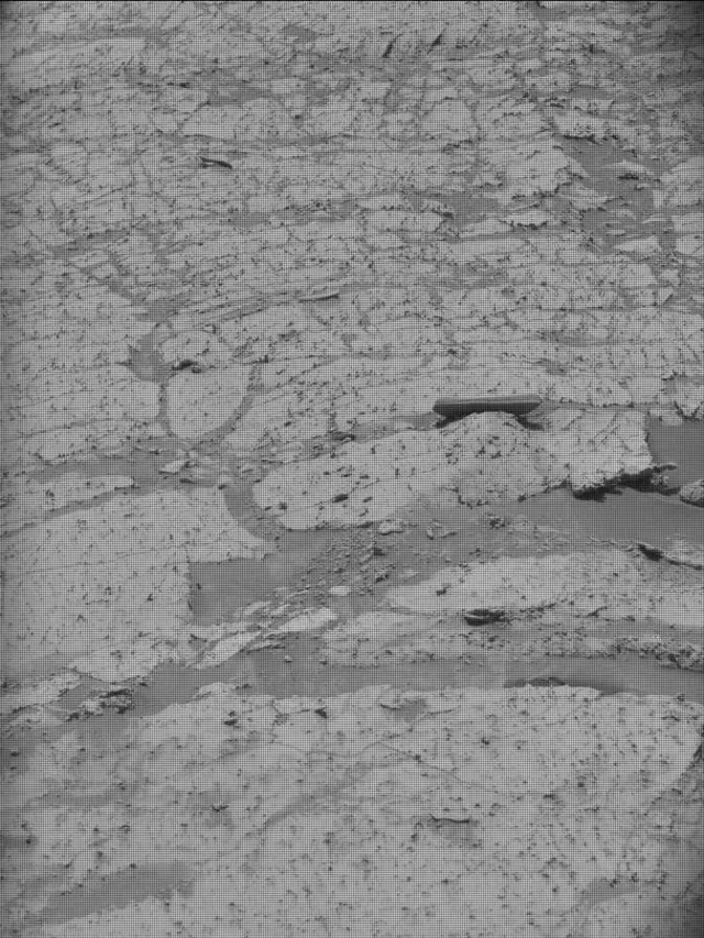 Sol 4253: Mast Camera (Mastcam)
