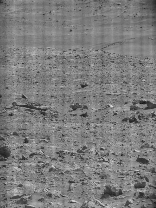 Sol 4253: Mast Camera (Mastcam)