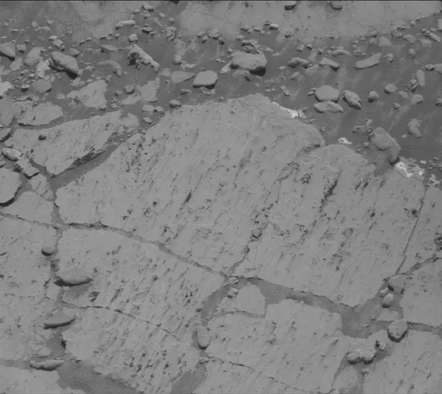 Sol 4253: Mast Camera (Mastcam)