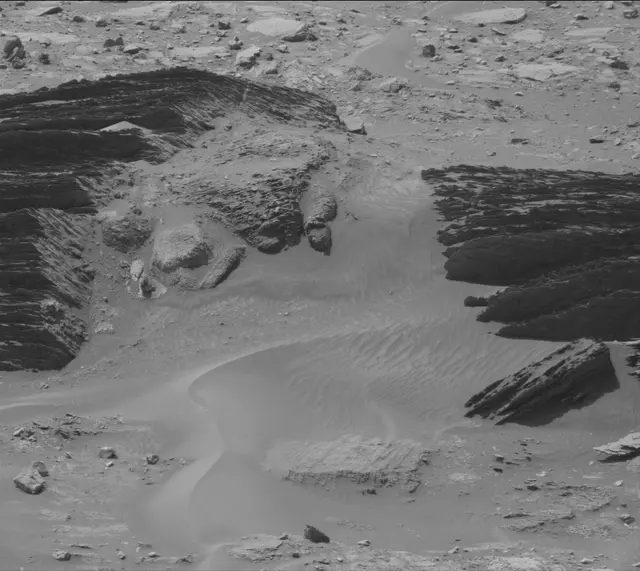 Sol 4265: Mast Camera (Mastcam)
