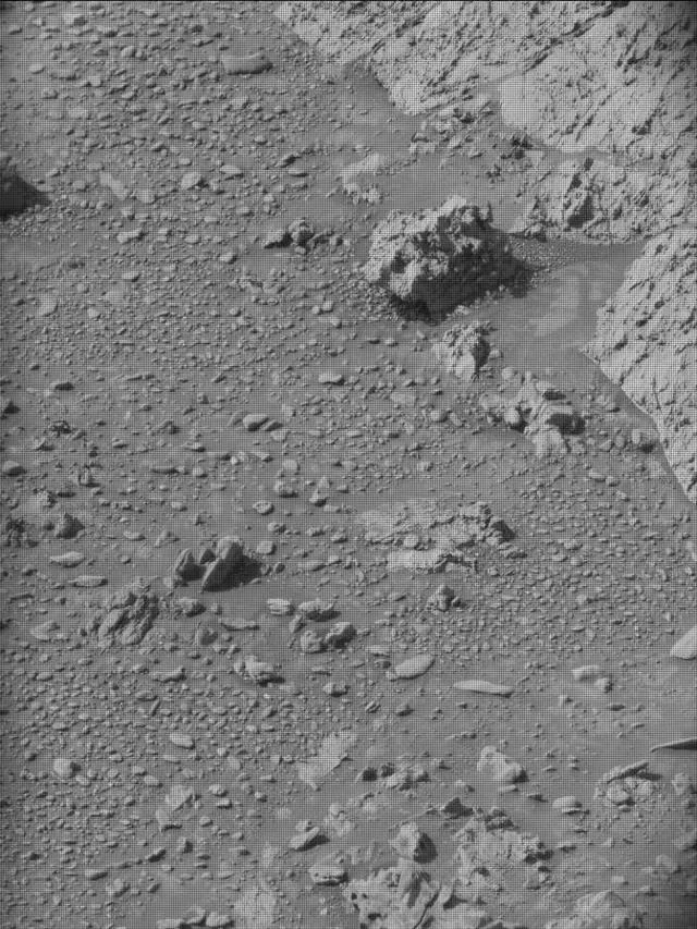 Sol 4266: Mast Camera (Mastcam)