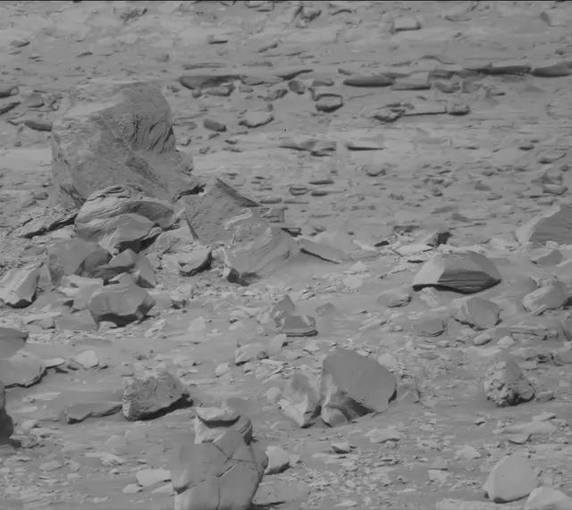 Sol 4266: Mast Camera (Mastcam)