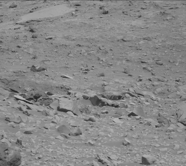 Sol 4267: Mast Camera (Mastcam)