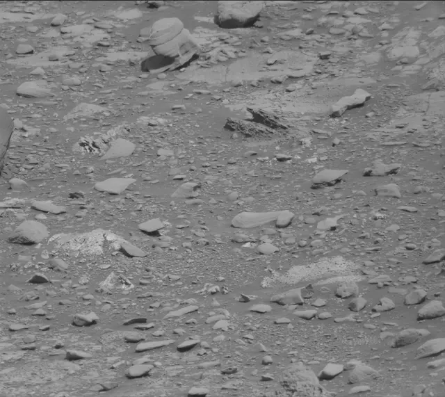 Sol 4269: Mast Camera (Mastcam)