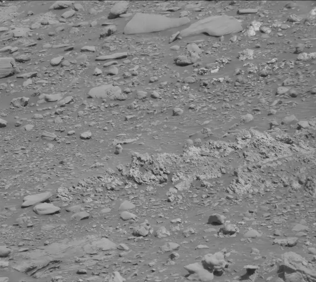 Sol 4269: Mast Camera (Mastcam)