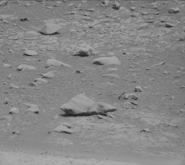Sol 4269: Mast Camera (Mastcam)