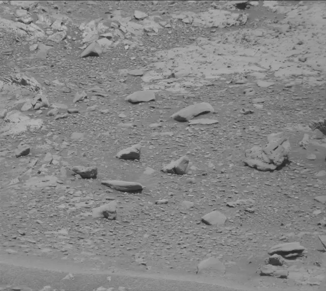 Sol 4269: Mast Camera (Mastcam)