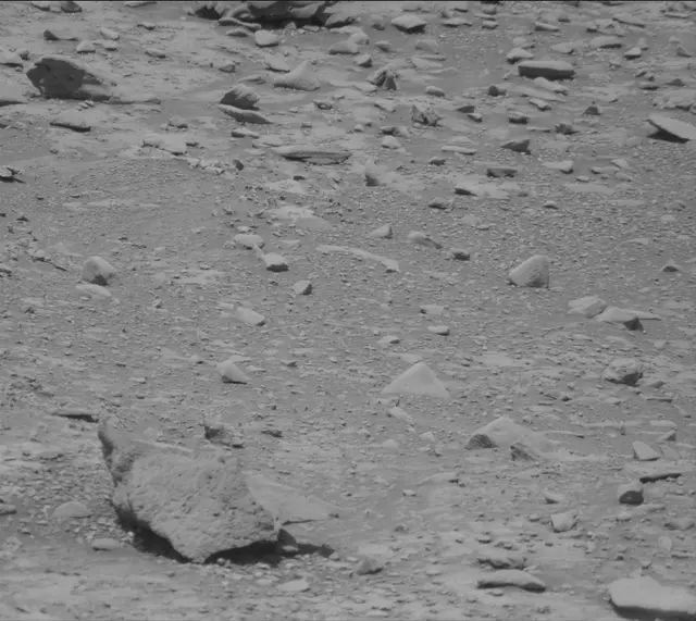 Sol 4269: Mast Camera (Mastcam)