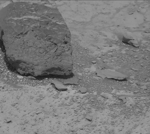 Sol 4269: Mast Camera (Mastcam)
