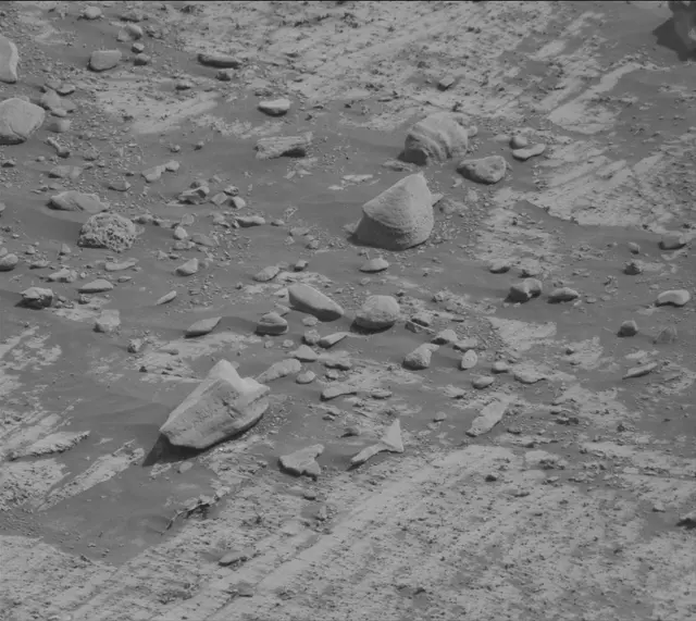 Sol 4271: Mast Camera (Mastcam)