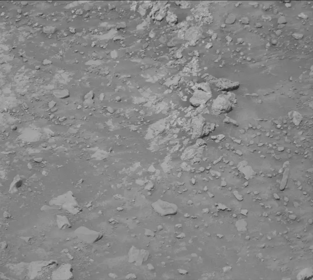 Sol 4273: Mast Camera (Mastcam)
