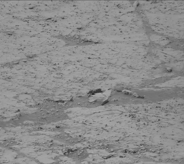 Sol 4273: Mast Camera (Mastcam)