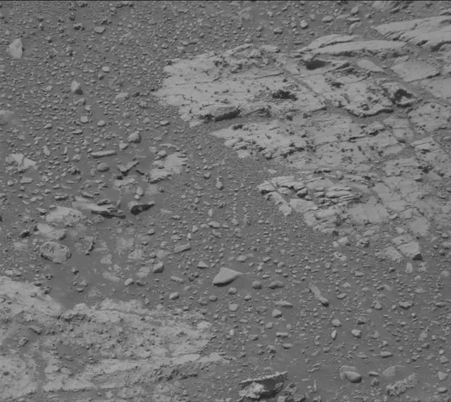 Sol 4273: Mast Camera (Mastcam)