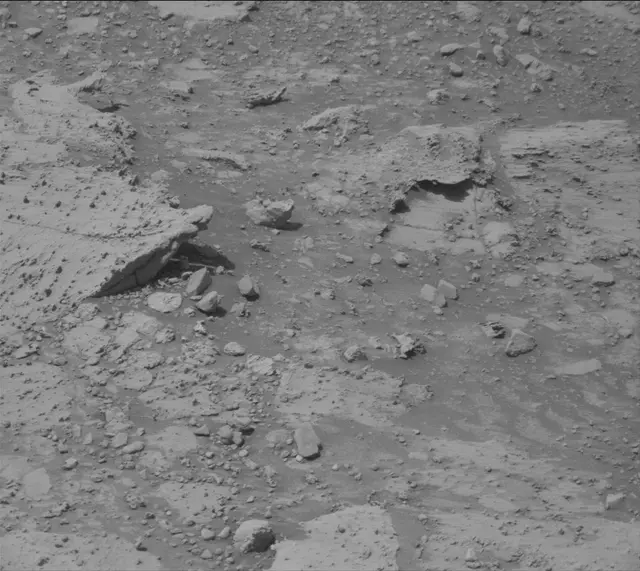 Sol 4273: Mast Camera (Mastcam)