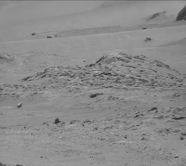 Sol 4277: Mast Camera (Mastcam)