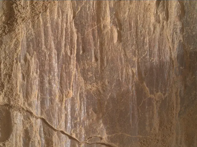 Sol 4291: Mars Hand Lens Imager (MAHLI)
