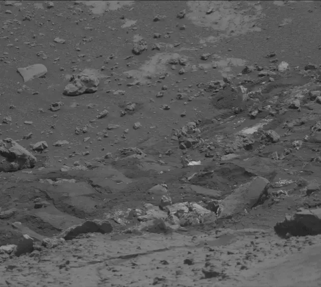 Sol 4292: Mast Camera (Mastcam)