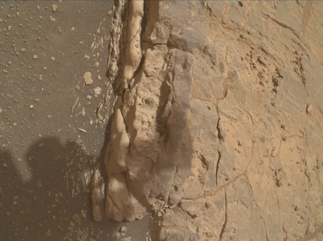 Sol 4294: Mars Hand Lens Imager (MAHLI)