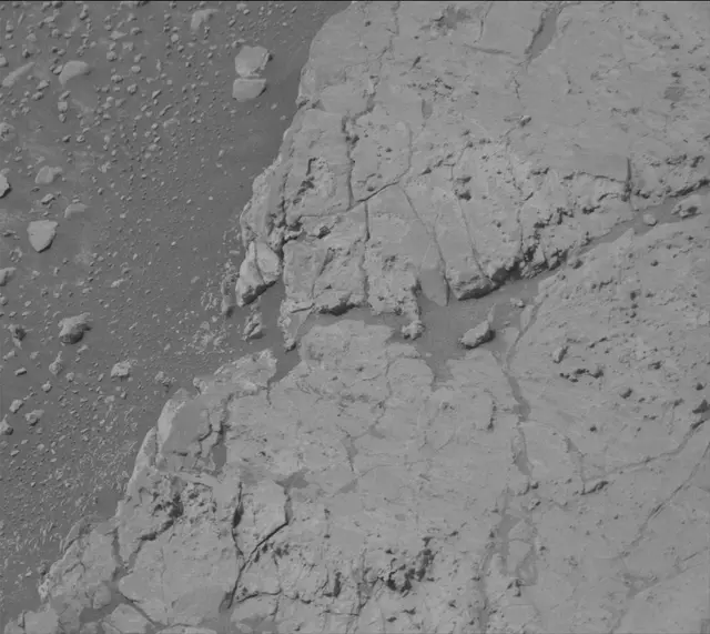 Sol 4295: Mast Camera (Mastcam)