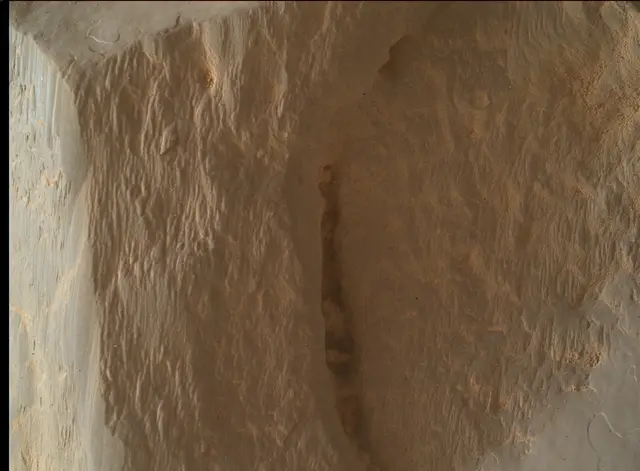 Sol 4297: Mars Hand Lens Imager (MAHLI)