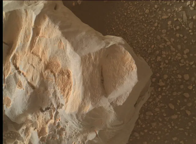 Sol 4297: Mars Hand Lens Imager (MAHLI)