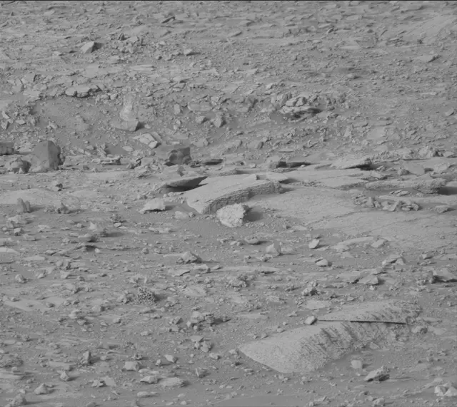 Sol 4298: Mast Camera (Mastcam)