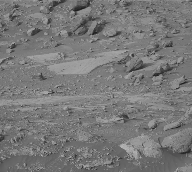 Sol 4298: Mast Camera (Mastcam)