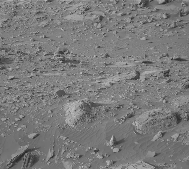 Sol 4298: Mast Camera (Mastcam)