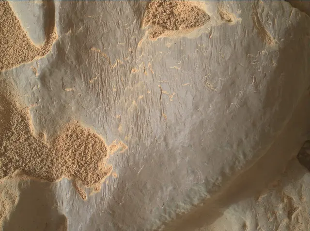 Sol 4298: Mars Hand Lens Imager (MAHLI)