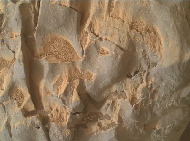 Sol 4298: Mars Hand Lens Imager (MAHLI)