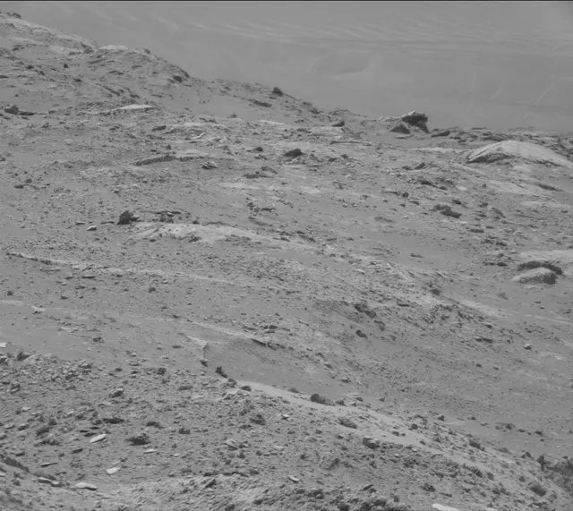 Sol 4300: Mast Camera (Mastcam)
