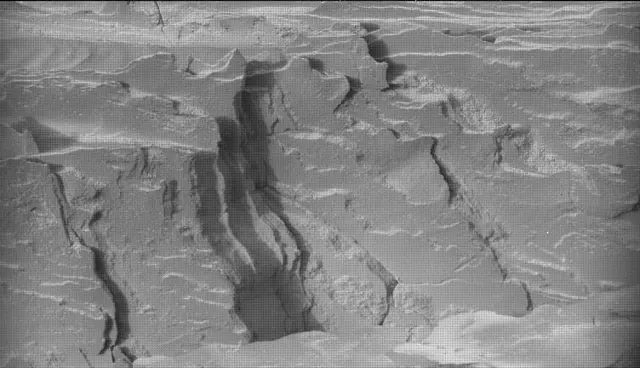 Sol 4301: Mast Camera (Mastcam)