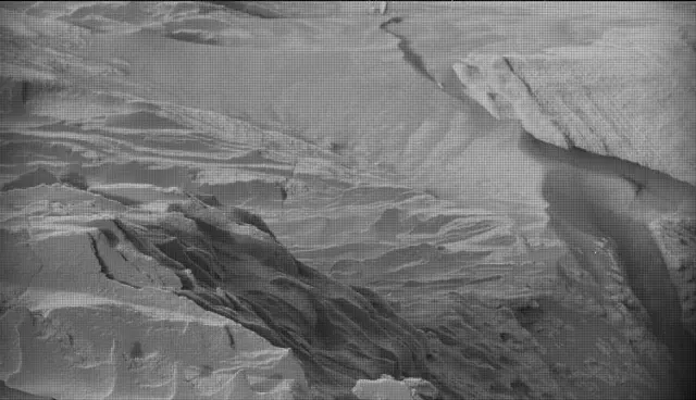 Sol 4301: Mast Camera (Mastcam)