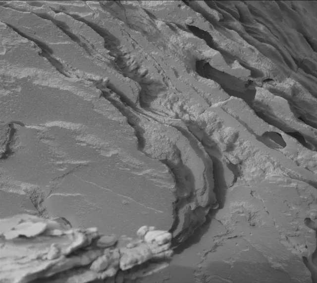 Sol 4301: Mast Camera (Mastcam)
