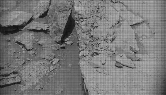 Sol 4302: Mast Camera (Mastcam)