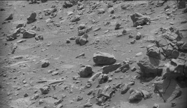 Sol 4302: Mast Camera (Mastcam)