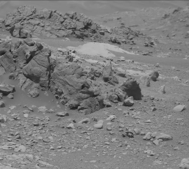 Sol 4302: Mast Camera (Mastcam)