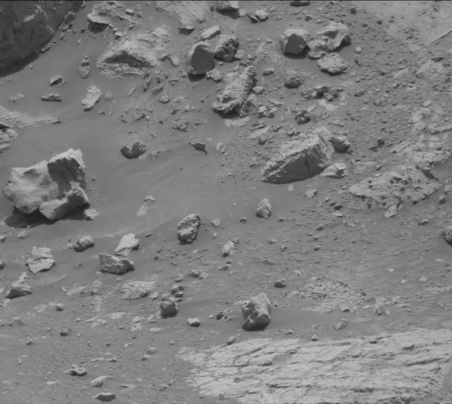 Sol 4302: Mast Camera (Mastcam)