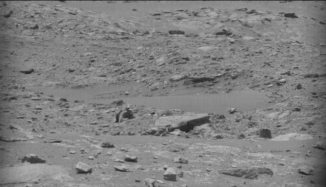 Sol 4304: Mast Camera (Mastcam)